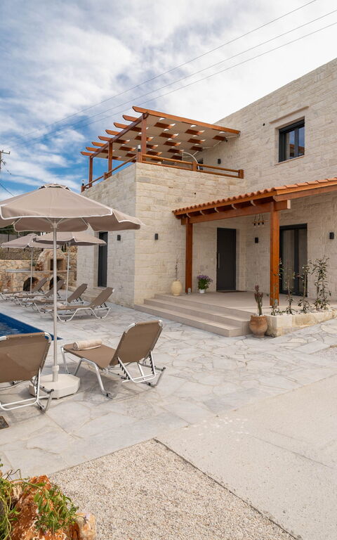 Villa Blini: bassin, Extérieur, Extérieurs