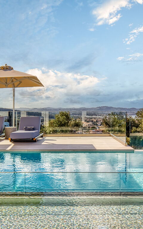 Villa Dominante: bassin, Extérieur, Extérieurs, Vues