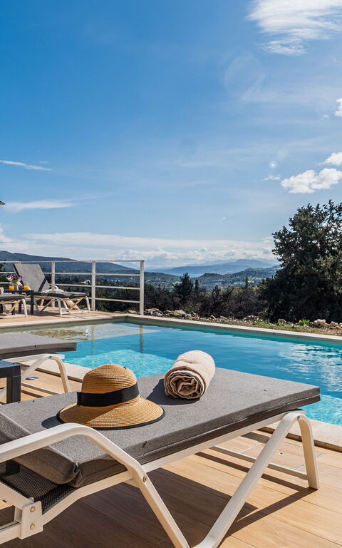 Villa Orientem Bis: bassin, Extérieur, Extérieurs, Vues