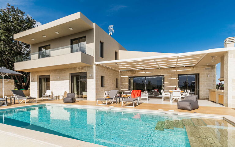 Villa Orientem Bis: Balcon / Terrasse / Patio, bassin, Été, Extérieur, Extérieurs, Jardin, Printemps