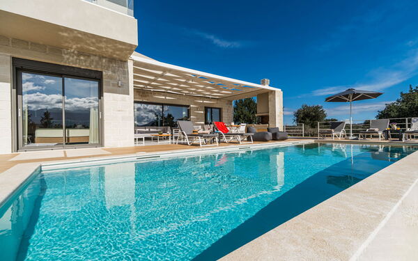 Villa Orientem Bis: bassin, Été, Extérieur, Extérieurs, Jardin