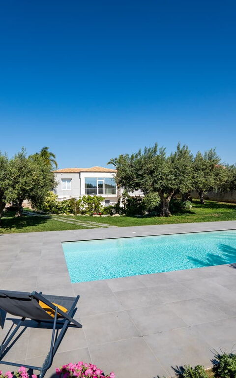 Villa Virginia: bassin, Extérieur, Extérieurs