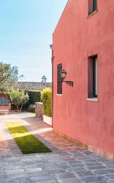 Micanera House: Extérieur, Extérieurs