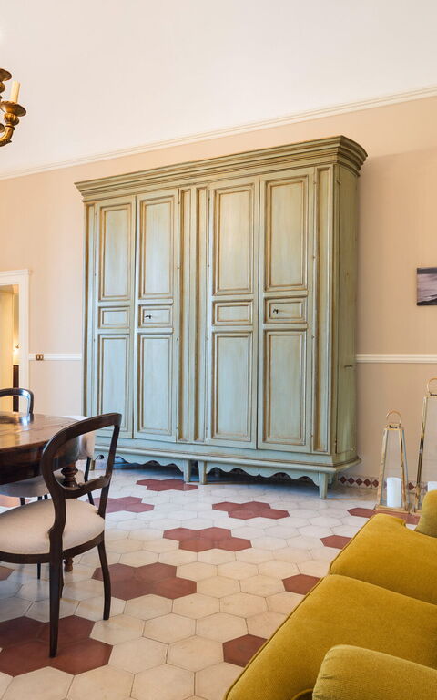 Micanera House: Salon