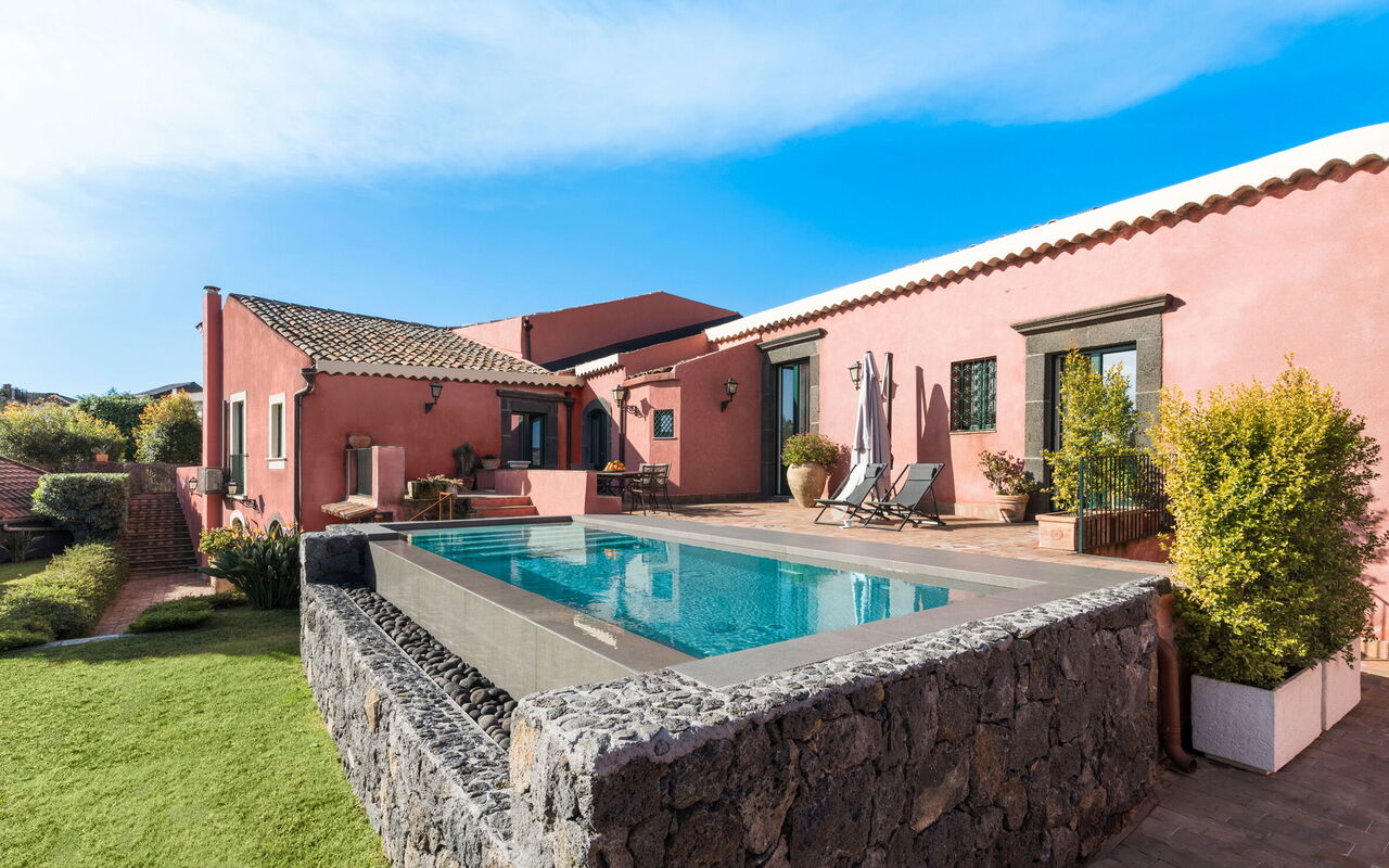 Micanera House: bassin, Extérieur, Extérieurs, Jardin