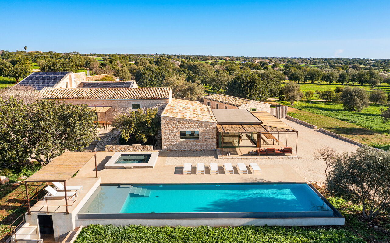 Villa Ninetta: bassin, Extérieur, Extérieurs