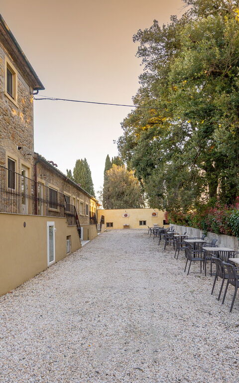 Borgo Ariano: Extérieur, Extérieurs