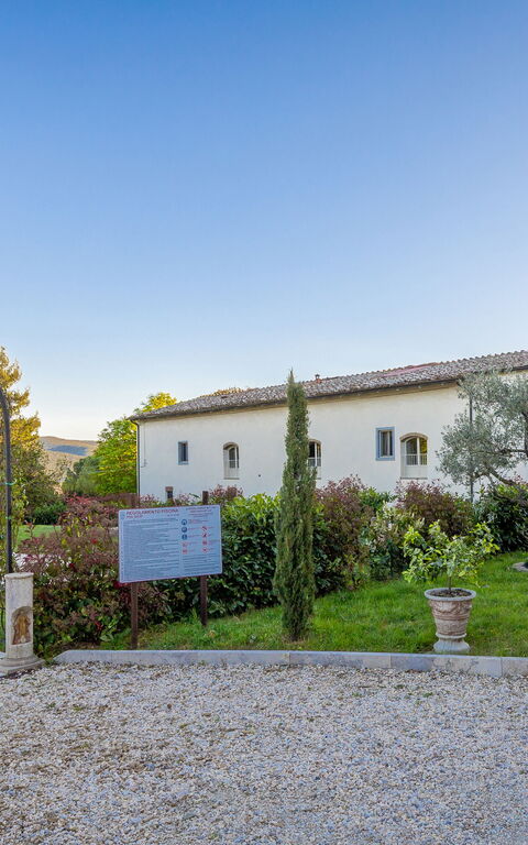 Borgo Ariano: Extérieur, Extérieurs