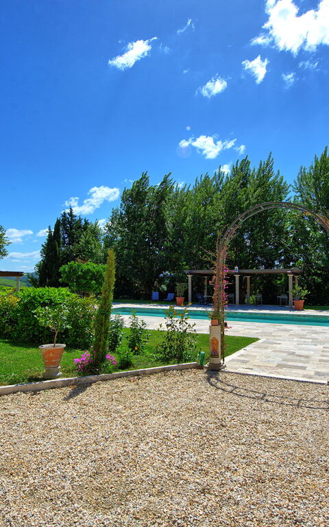 Borgo Ariano: Extérieur