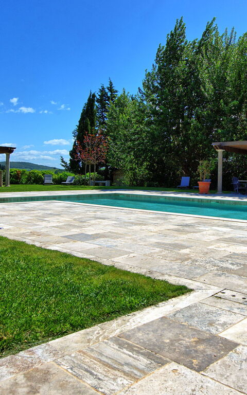 Borgo Ariano: Extérieur