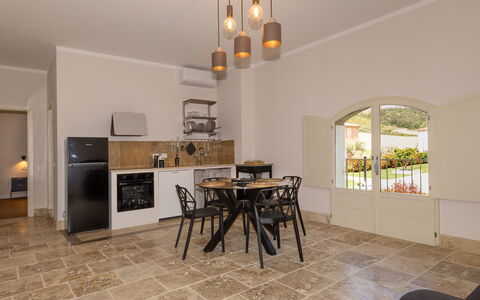 Logement Borgo Ariano 18: Cuisine, Salle à manger