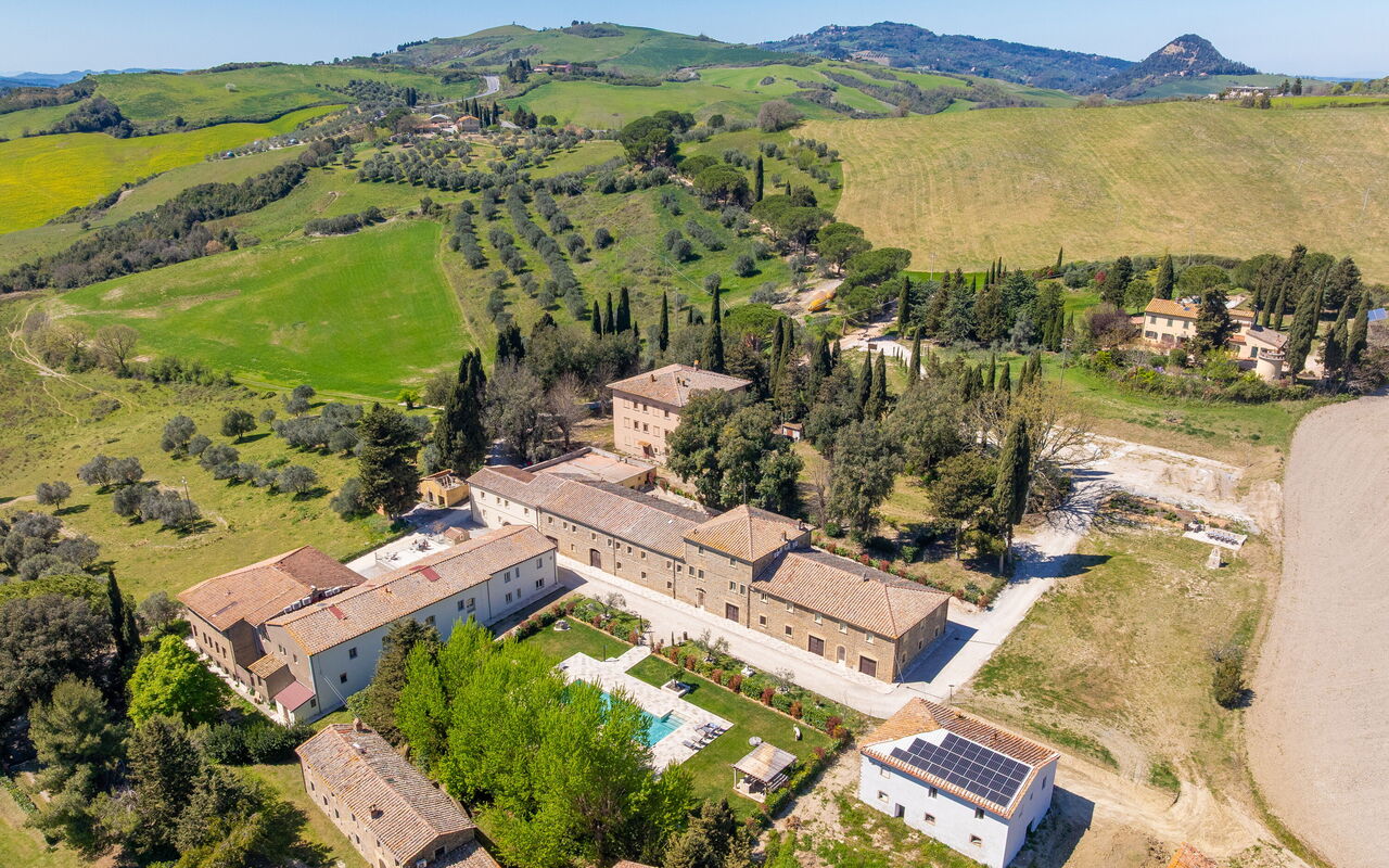 Borgo Ariano: Vues