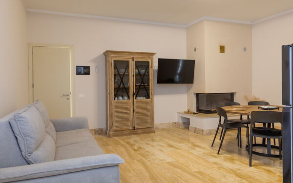 Logement Borgo Ariano 19: Salle à manger, Salon