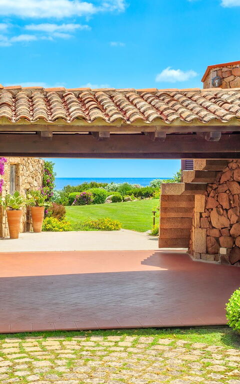 Villa Silenis: Extérieur, Extérieurs