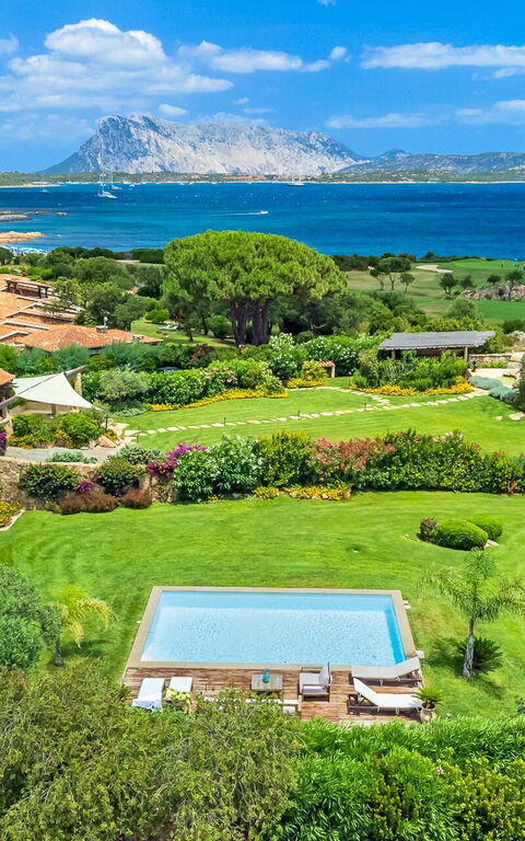 Villa Silenis: bassin, Extérieur, Extérieurs, Jardin, Vues