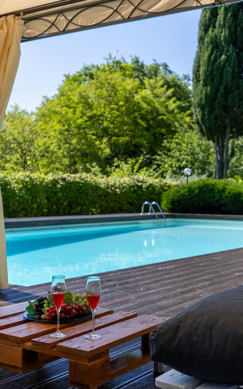 Tenuta Macericca: bassin, Extérieur, Extérieurs