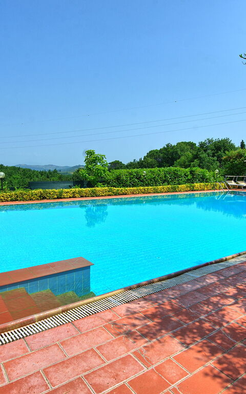 Villa Adriana: bassin, Extérieur, Extérieurs