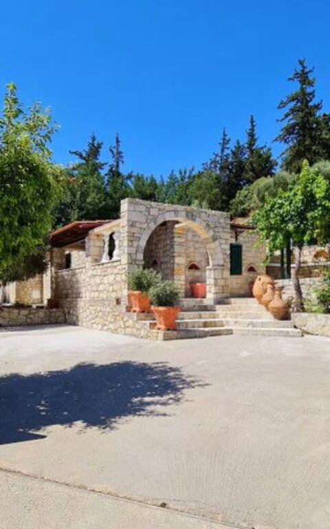 Villa Nikolas: Extérieurs