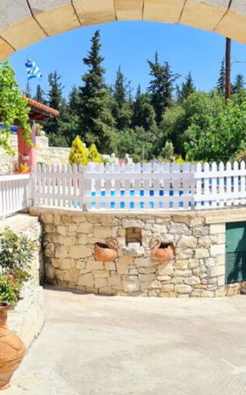 Villa Nikolas: Extérieurs