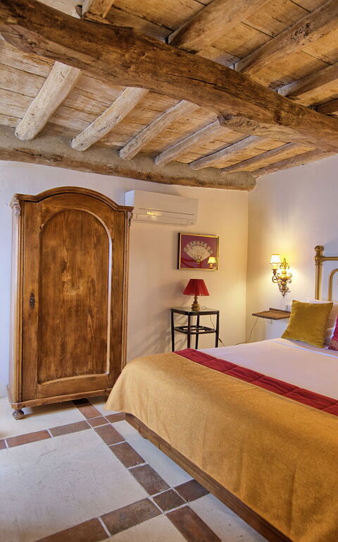 Villa Lonciano - 2026: chambre à coucher