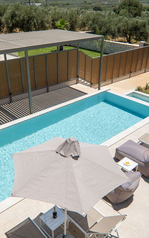 Villa Zen Aphrodite: bassin, Extérieur, Extérieurs