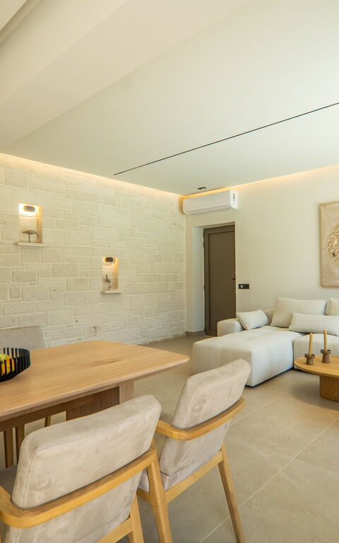 Villa Zen Aphrodite: Salle à manger