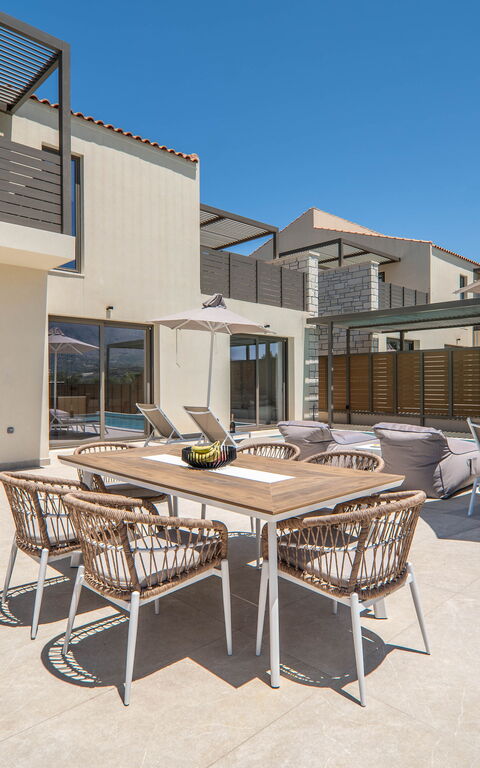 Villa Zen Aphrodite: Balcon / Terrasse / Patio, bassin, Extérieur, Extérieurs