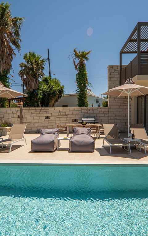 Villa Zen Hephaistos: bassin, Extérieur, Extérieurs