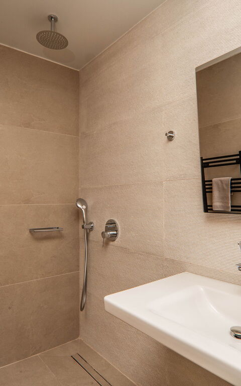 Villa Zen Hephaistos: Salle de bain