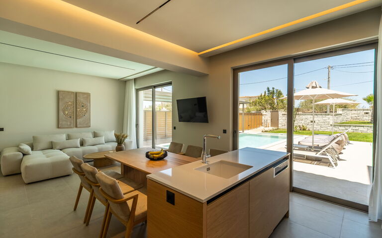 Villa Zen Hephaistos: Salle à manger, Salon