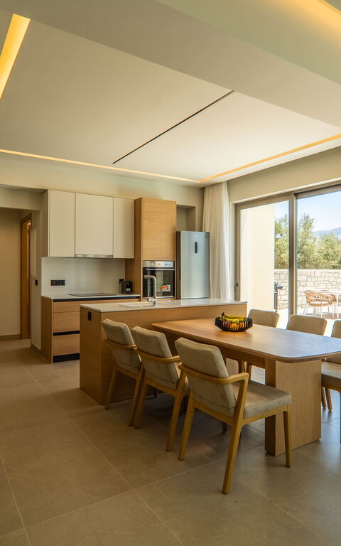Villa Zen Hera: Cuisine, Salle à manger, Salon
