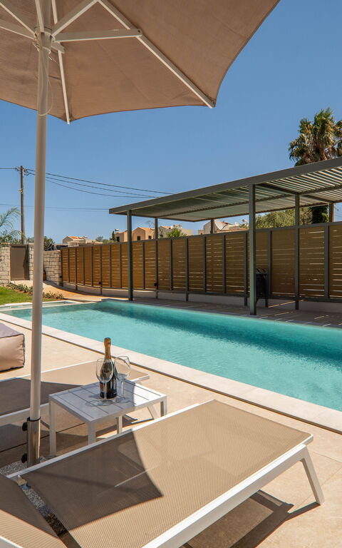 Villa Zen Hera: bassin, Extérieur, Extérieurs