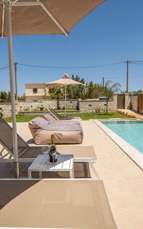 Villa Zen Hera: bassin, Extérieur, Extérieurs