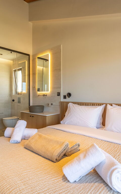 Villa Zen Hera: chambre à coucher, Salle de bain