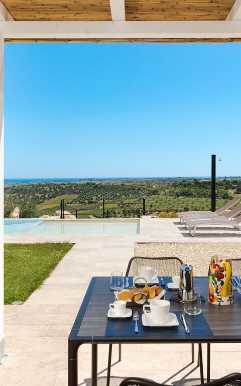 Netina Domus: Extérieur, Jardin, Vues