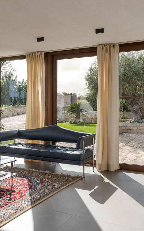 Corte Antigua: Salon