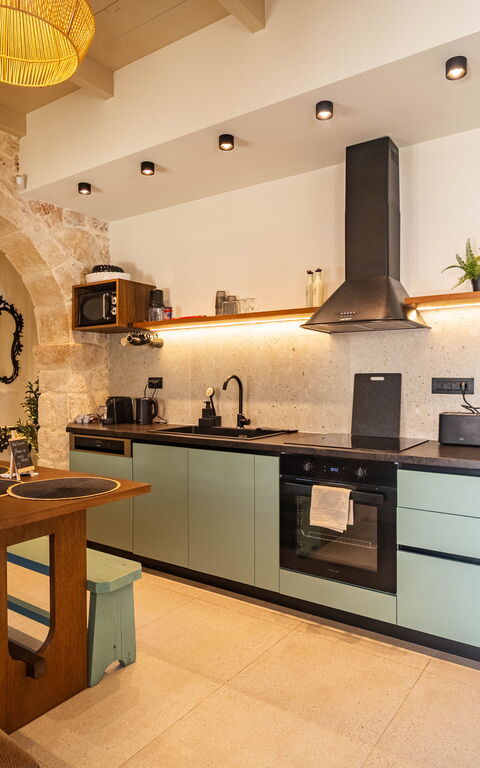 Villa Platon: Cuisine, Salle à manger