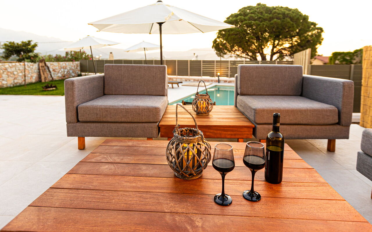 Villa Platon: Balcon / Terrasse / Patio, bassin, Extérieur, Extérieurs