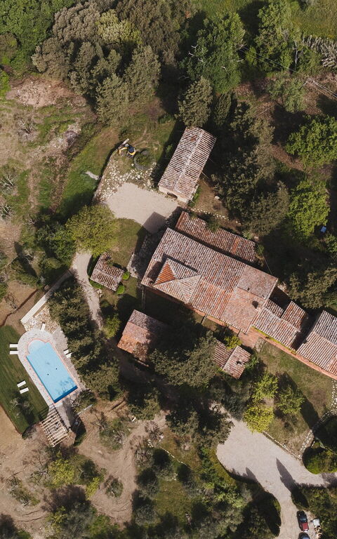 Podere Lupinati: bassin, Vues