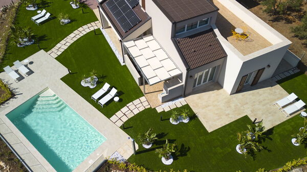 Villa Aversa: Balcon / Terrasse / Patio, bassin, Extérieur, Extérieurs, Jardin