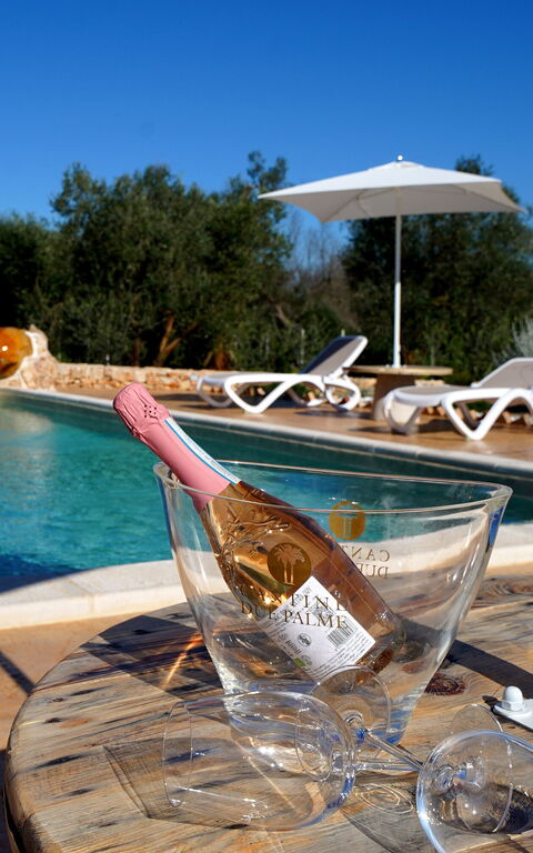 Trullo Samanta: bassin, Extérieur, Extérieurs