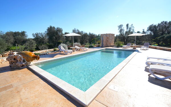 Trullo Samanta: Extérieur, Extérieurs