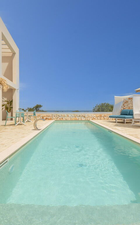 Villa Regina Sul Mare: bassin, Extérieur, Extérieurs