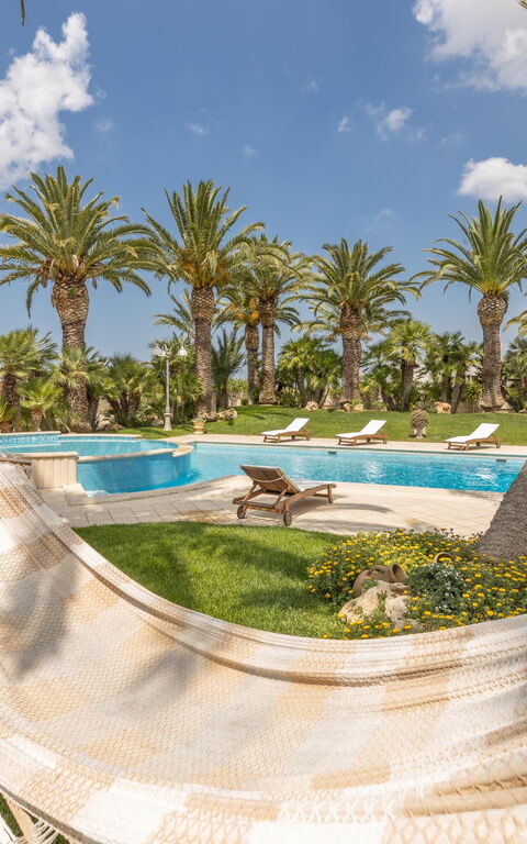 Villa Oasi Di Pace: bassin, Extérieur, Extérieurs