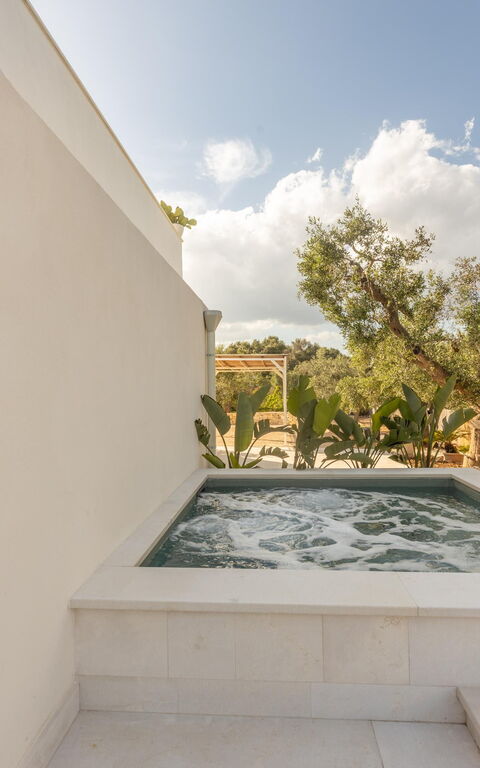 Villa Lampu Di Luce: jacuzzi