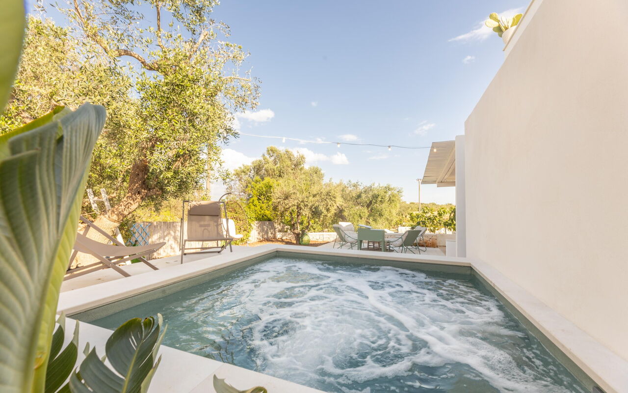 Villa Lampu Di Luce: Extérieur, jacuzzi