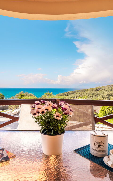 Villa Irida: Balcon / Terrasse / Patio, Vues