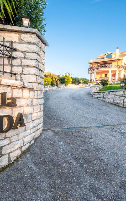 Villa Irida: Entrée principale