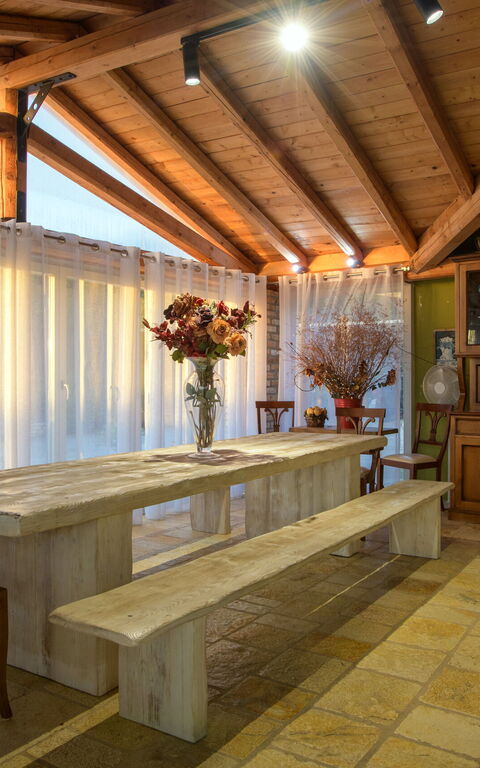 Villa Irida: Cuisine, Salle à manger, Salon