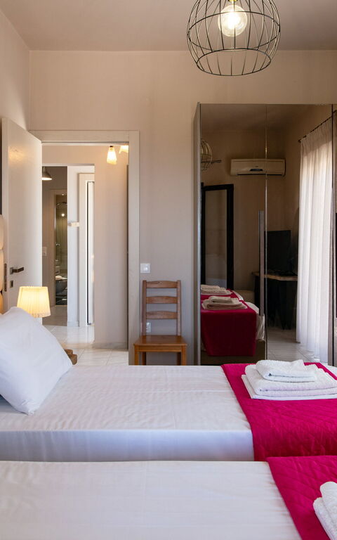 Villa Irida: chambre à coucher